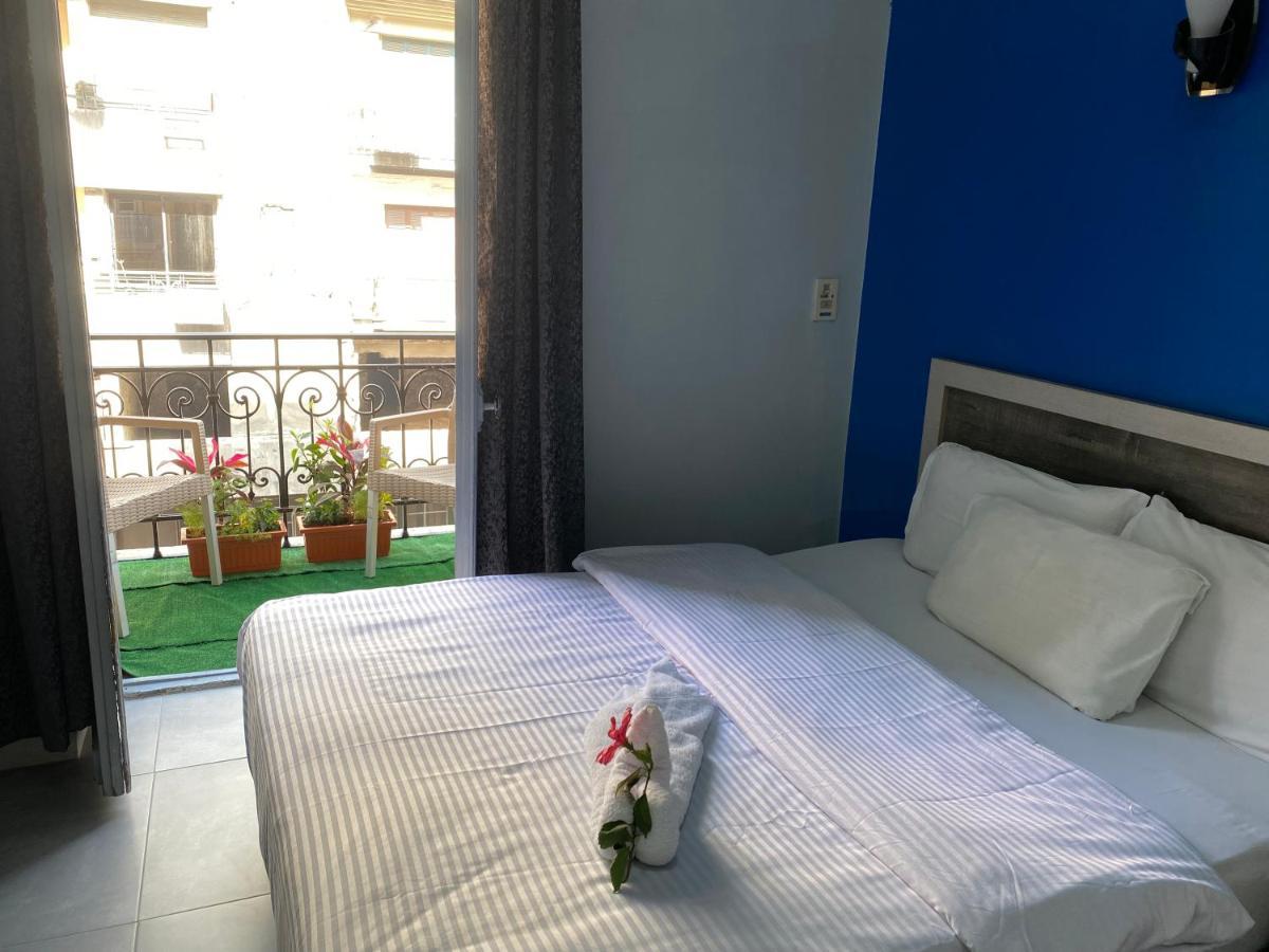 The Australian Hostel Кайро Екстериор снимка