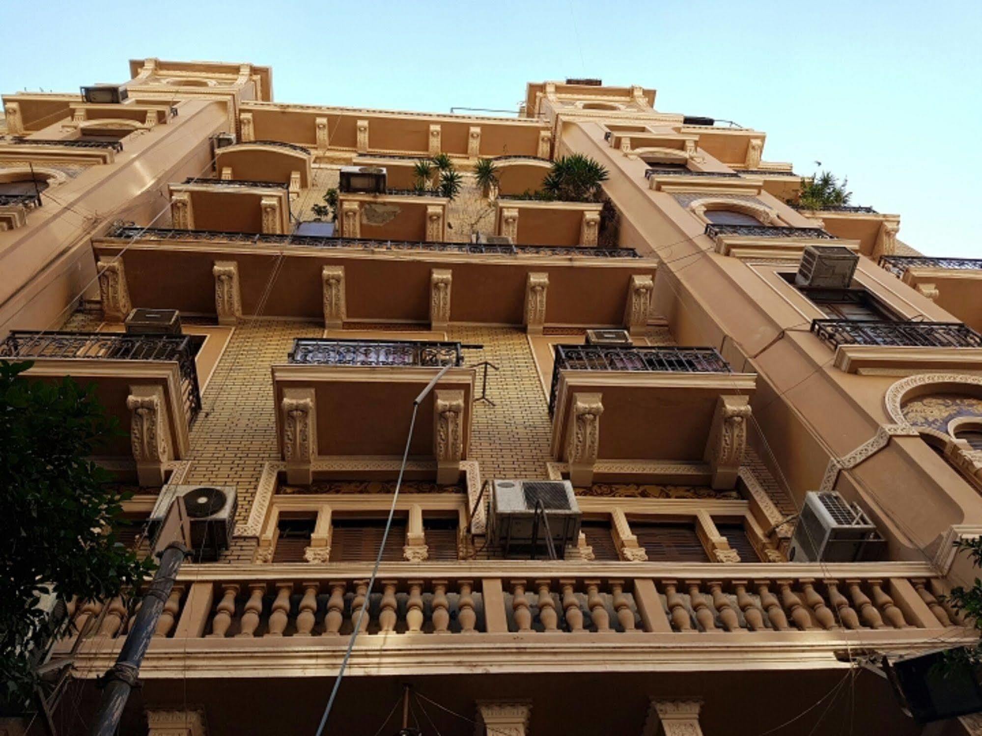 The Australian Hostel Кайро Екстериор снимка